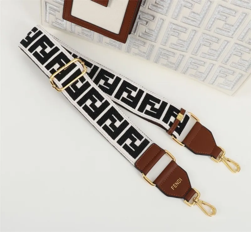 Fendi FF Monogram Tote Bag with Mini Pouch and Shoulder Strap - Image 4