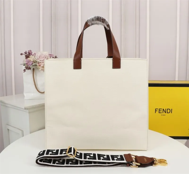 Fendi FF Monogram Tote Bag with Mini Pouch and Shoulder Strap - Image 5