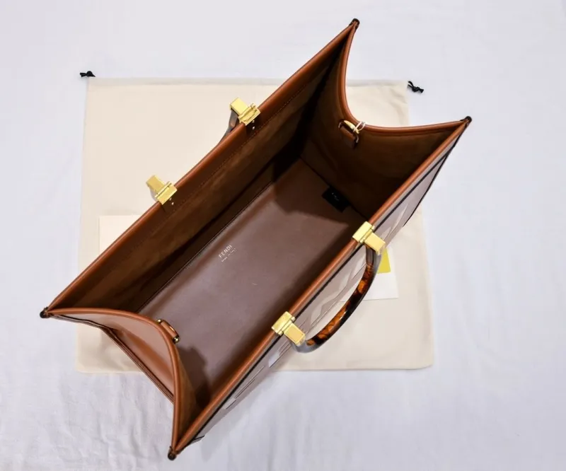 Fendi Roma Brown Leather Tote Bag - Image 9