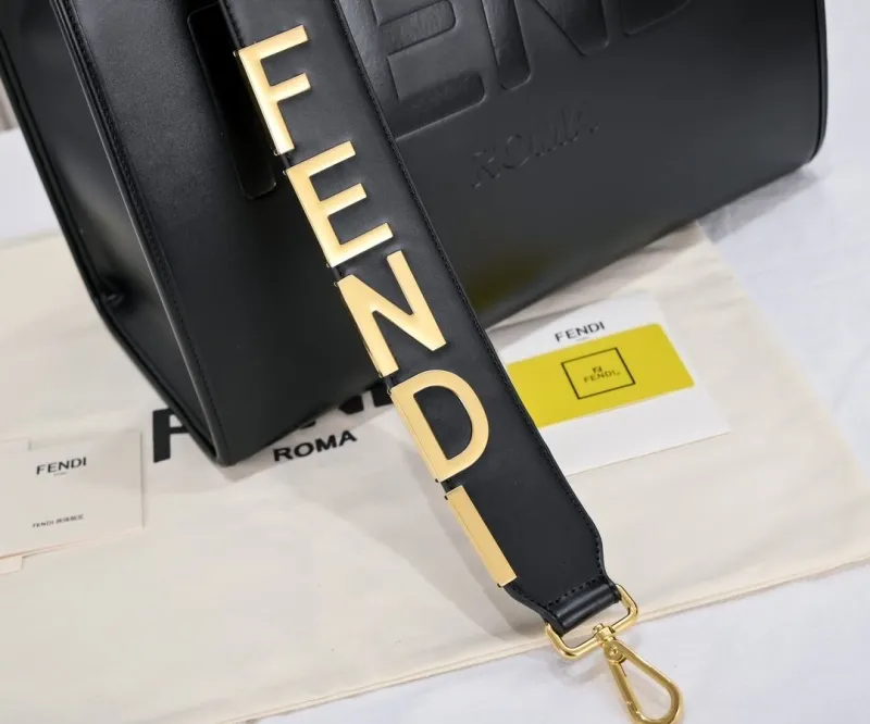 Fendi Black Roma Leather Tote Bag - Image 4