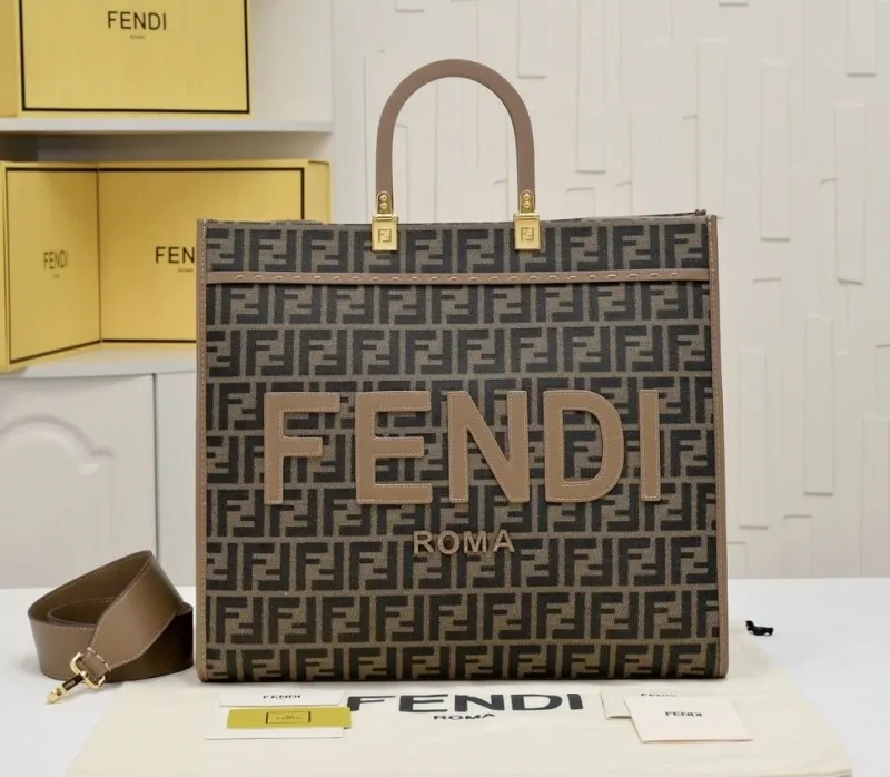 Fendi Shopping Bags-54