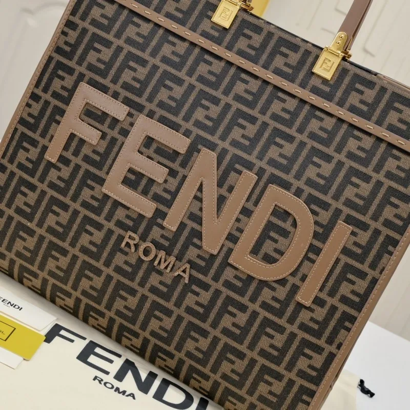 Fendi Shopping Bags-54 - Image 4