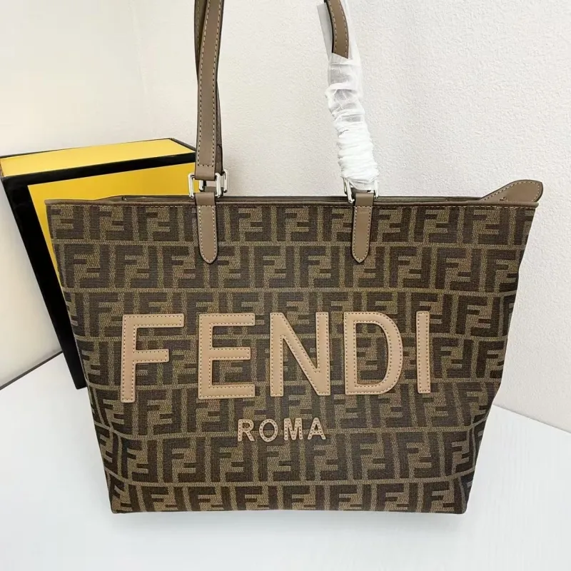 Fendi Shopping Bags-64 - Image 5