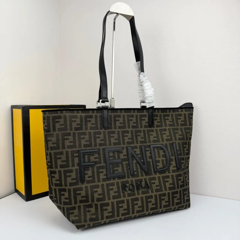 Alternative view of Fendi Shopping Bags-67