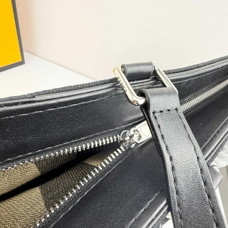 Fendi Shopping Bags-67 - Image 6
