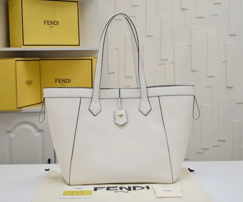 Fendi Shopping Bags-86
