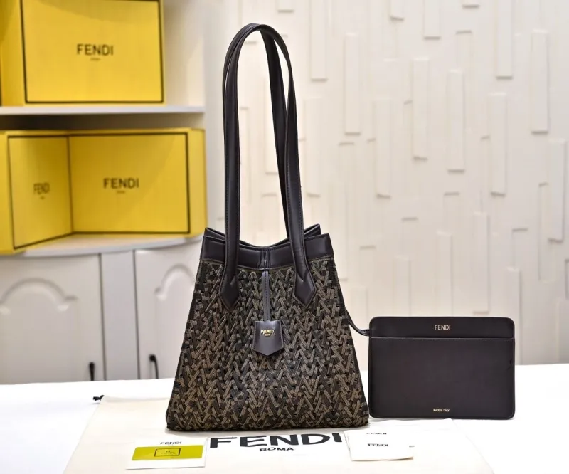 Fendi Shopping Bags-89