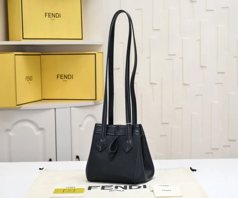 Fendi Shopping Bags-100 - Image 3