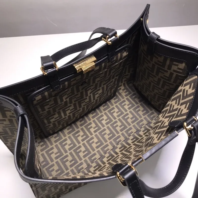 Fendi FF Monogram Tote Bag 110 - Image 7