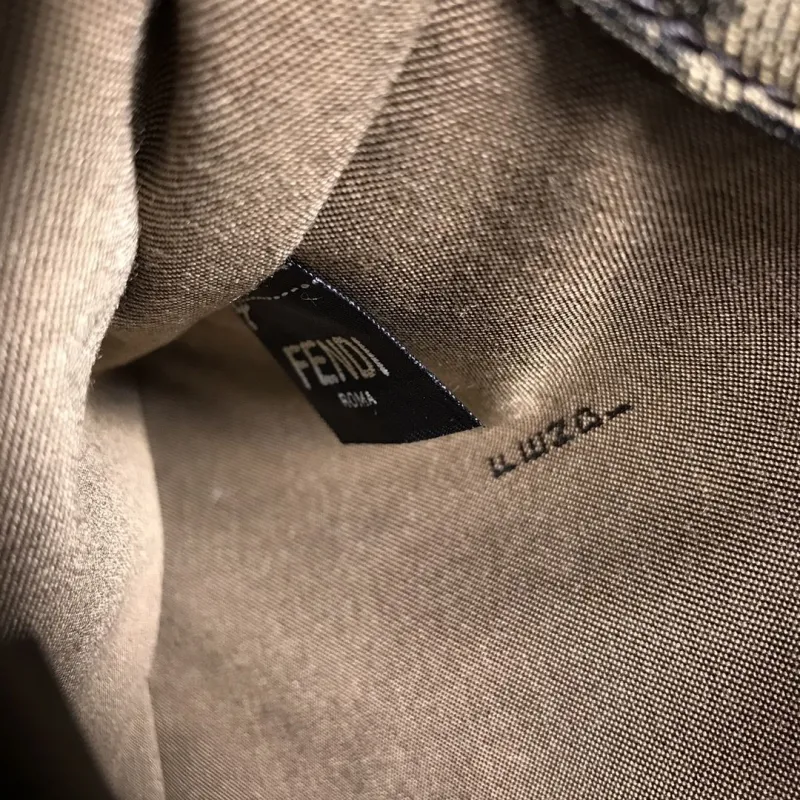 Fendi FF Monogram Tote Bag 110 - Image 9