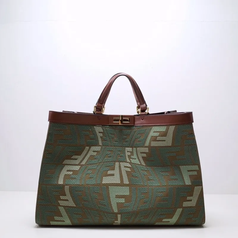 Fendi Shopping Bags-112