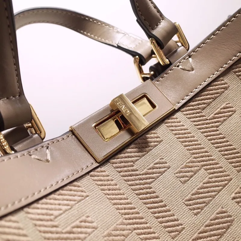 Alternative view of Fendi Shopping Bags-114