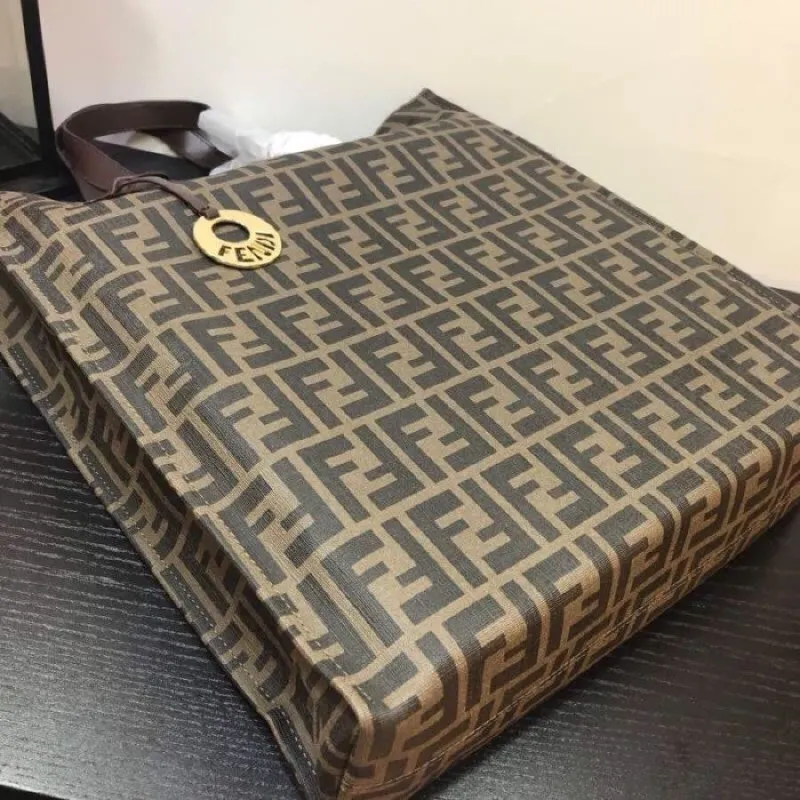 Fendi Shopping Bags-116 - Image 3