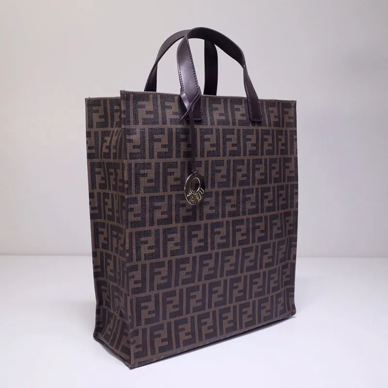 Alternative view of Fendi Shopping Bags-119