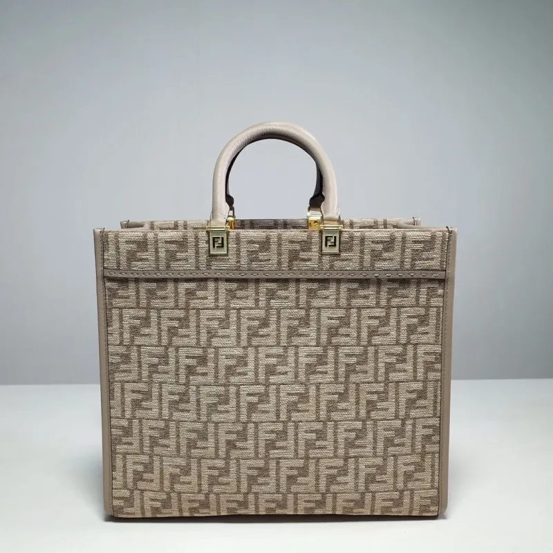 Fendi Beige Monogram Tote Bag - Image 3