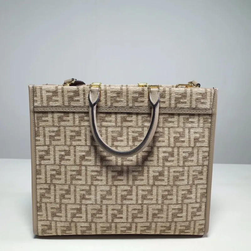 Fendi Beige Monogram Tote Bag - Image 5