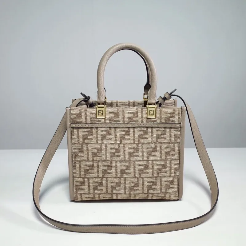 Fendi Beige Shopping Tote Bag 131