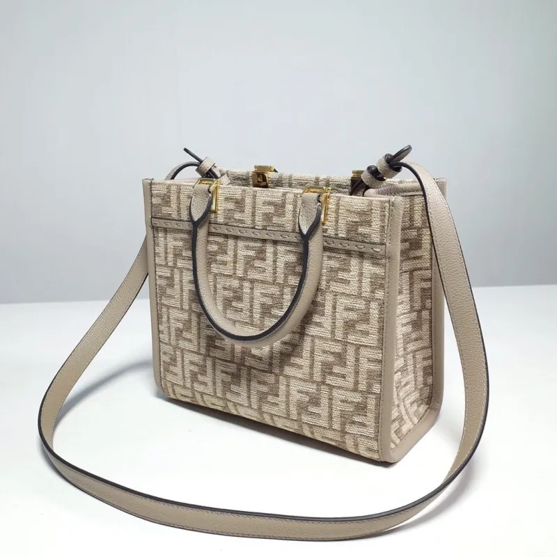 Fendi Beige Shopping Tote Bag 131 - Image 3