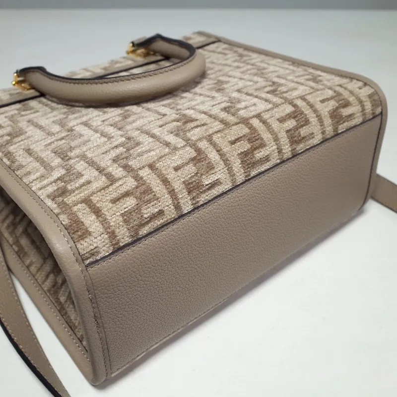 Fendi Beige Shopping Tote Bag 131 - Image 7