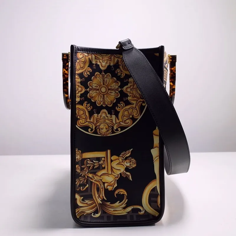 Fendi Roma Baroque Tote Bag - Image 6