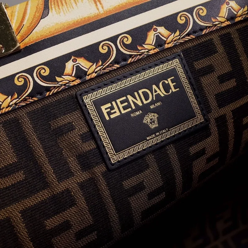 Fendi Roma Baroque Tote Bag - Image 8