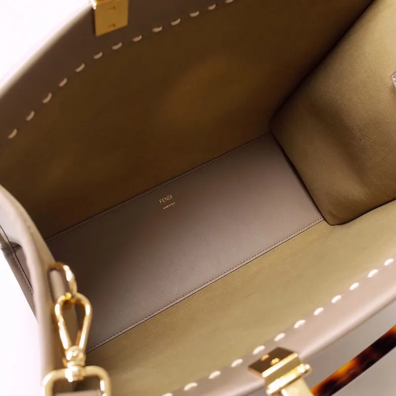 Fendi Roma Taupe Leather Tote Bag - Image 7