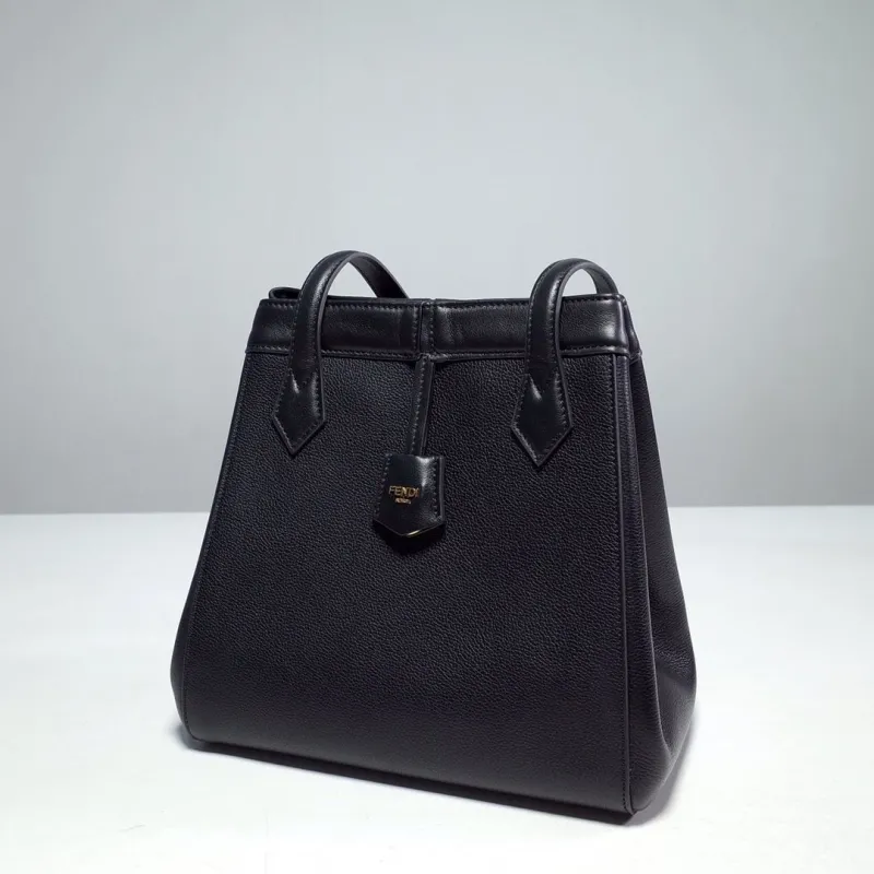 Fendi Black Leather Tote Bag - Image 5