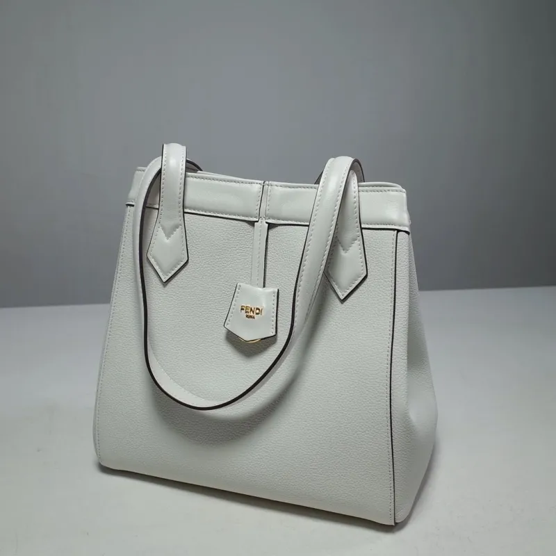 Fendi Shopping Bags-142 - Image 5