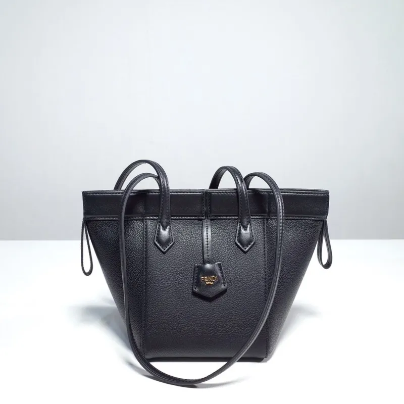 Fendi Shopping Bags-143