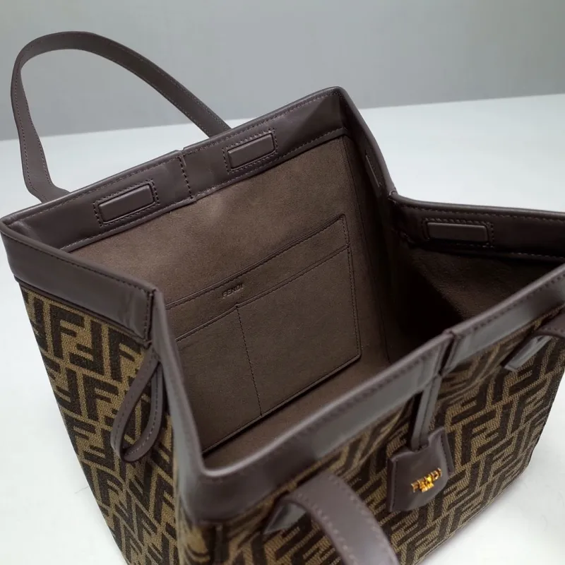 Fendi Shopping Bags-145 - Image 8
