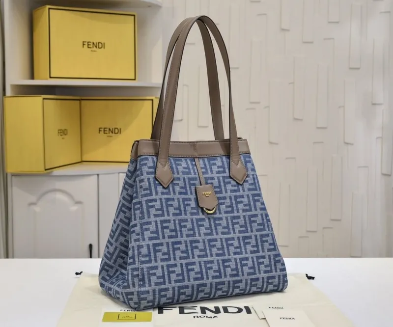 Fendi Shopping Bags-171 - Image 3