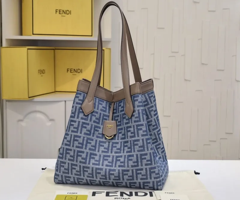 Fendi Shopping Bags-171 - Image 4