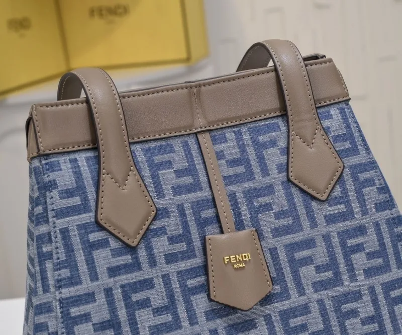 Fendi Shopping Bags-172 - Image 3