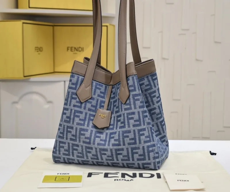 Fendi Shopping Bags-172 - Image 4