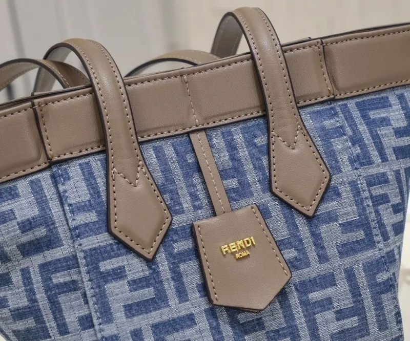 Fendi FF Monogram Blue Tote Bag - Image 5
