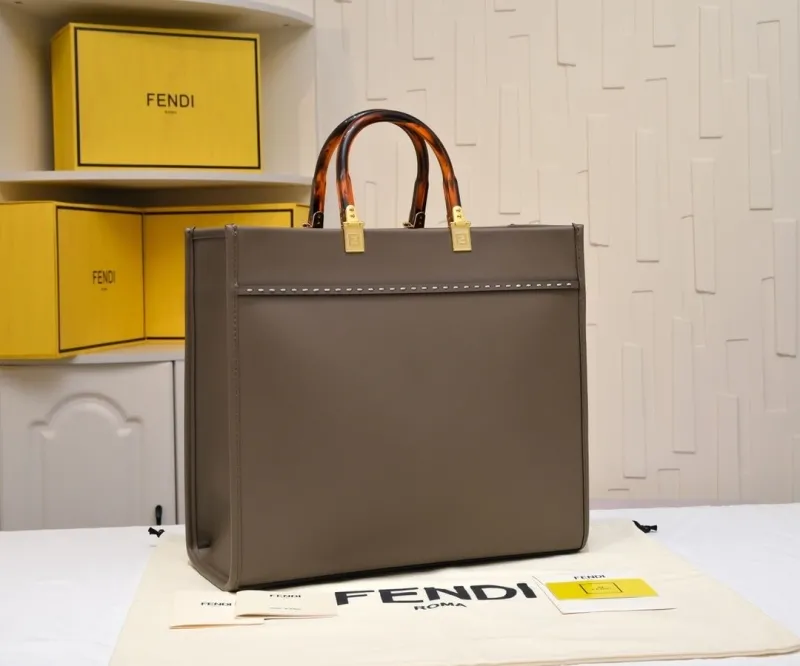 Fendi Shopping Bags-176 - Image 5