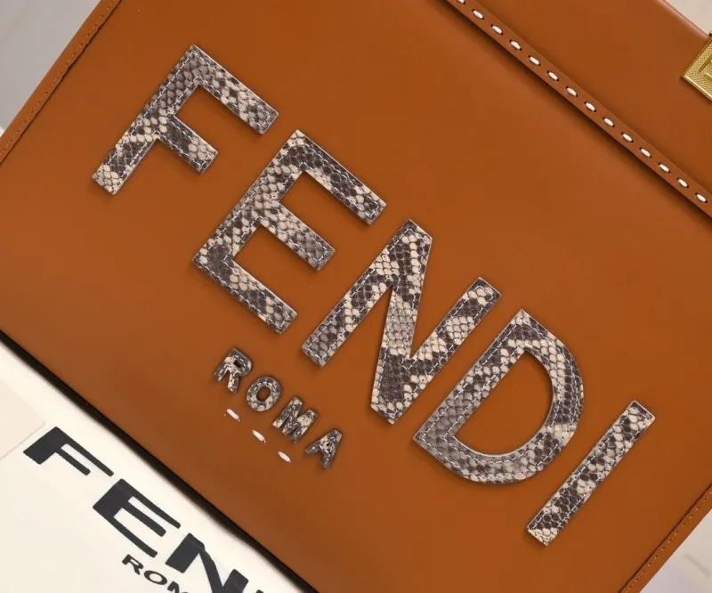 Fendi Roma Brown Leather Tote Bag - Image 3