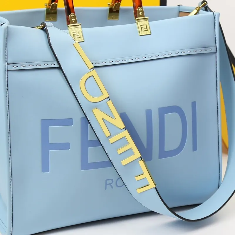 Fendi Light Blue Tote Bag - Image 5