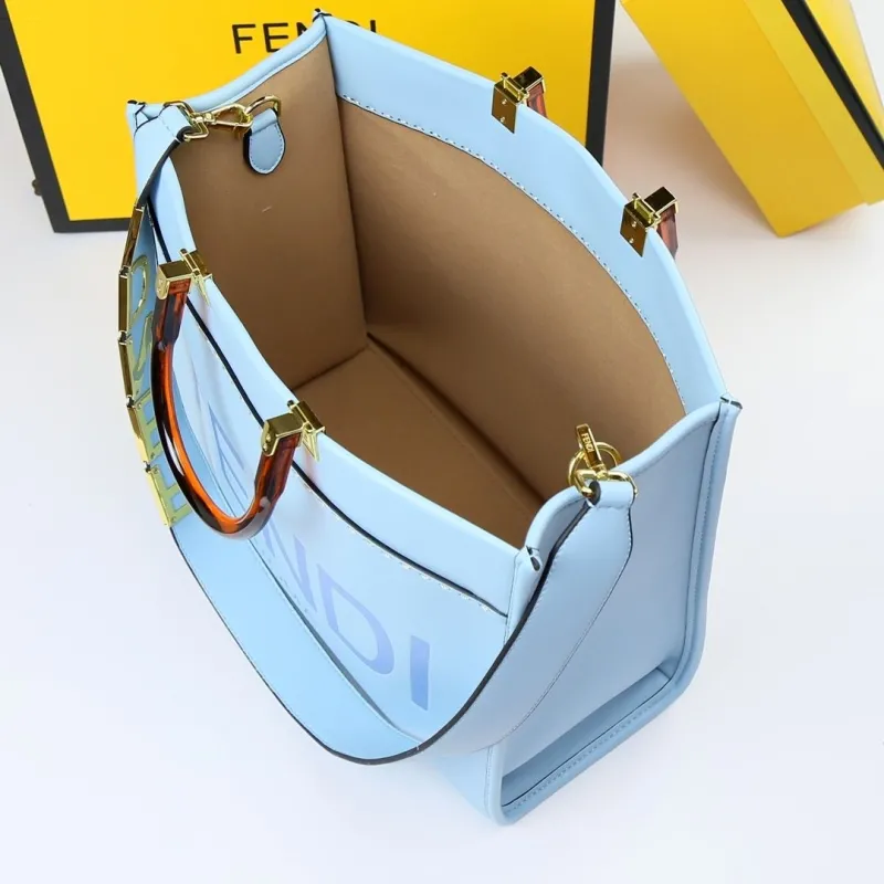 Fendi Light Blue Tote Bag - Image 9