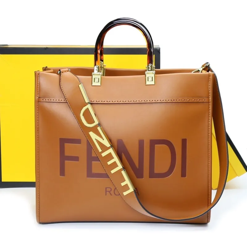 Fendi Shopping Bags-184