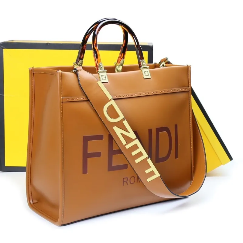 Alternative view of Fendi Shopping Bags-184