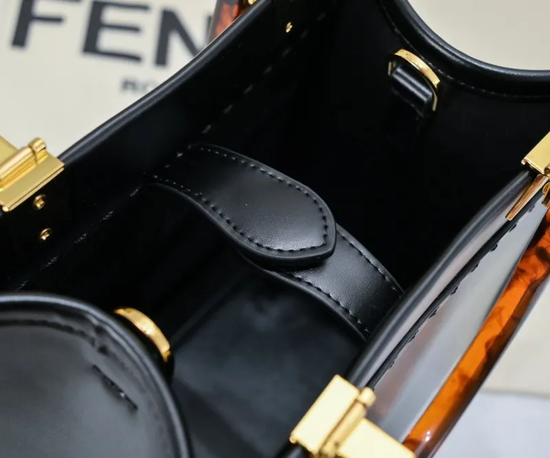 Fendi Black Roma Leather Tote Bag - Image 7