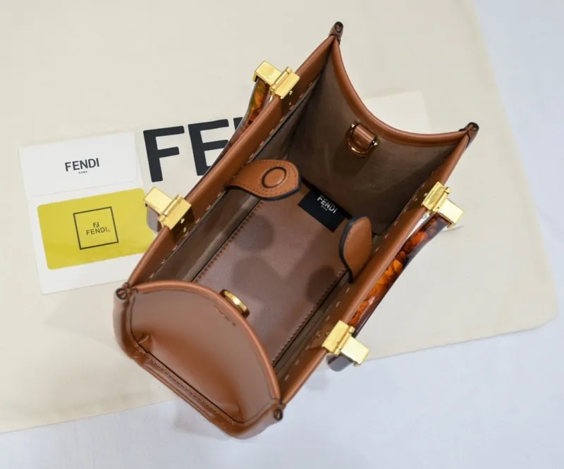 Fendi Roma Brown Leather Tote Bag - Image 9