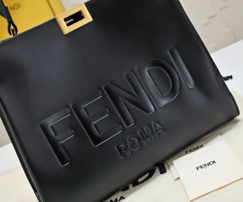 Fendi Roma Black Leather Tote Handbag - Image 3