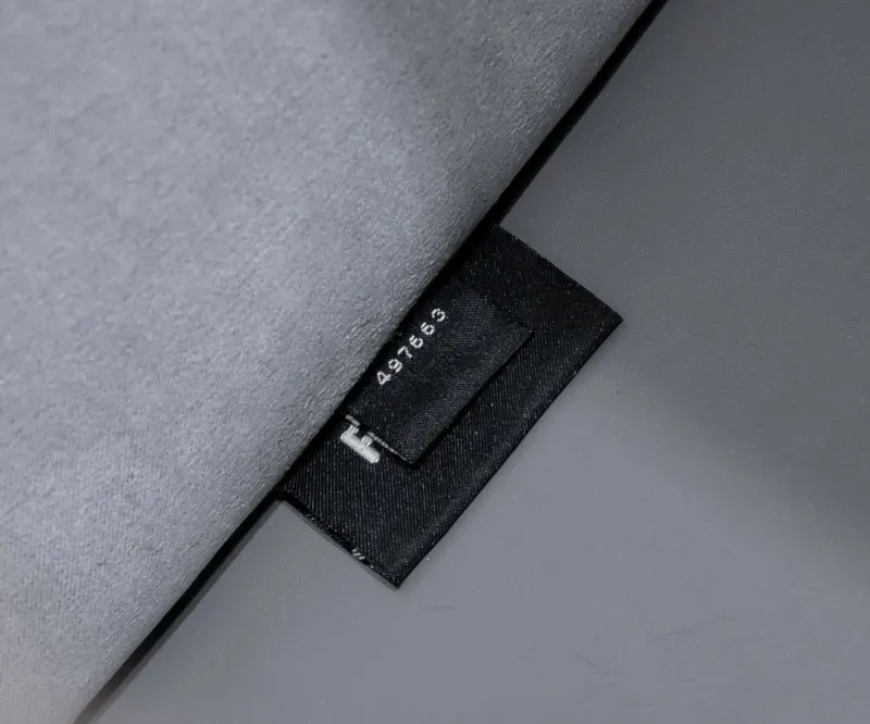 Fendi Roma Gray Leather Tote Bag - Image 8