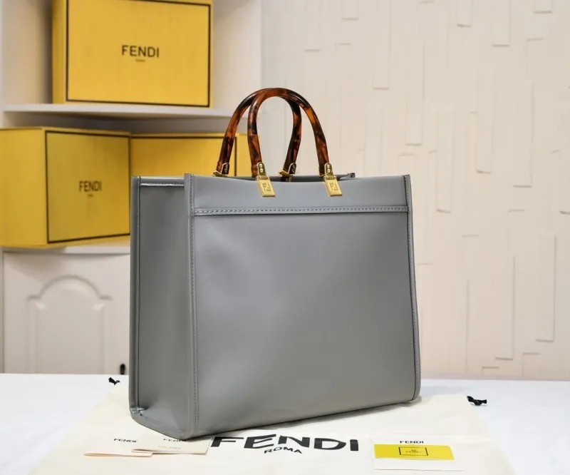 Fendi Gray Roma Tote Bag 203 - Image 4