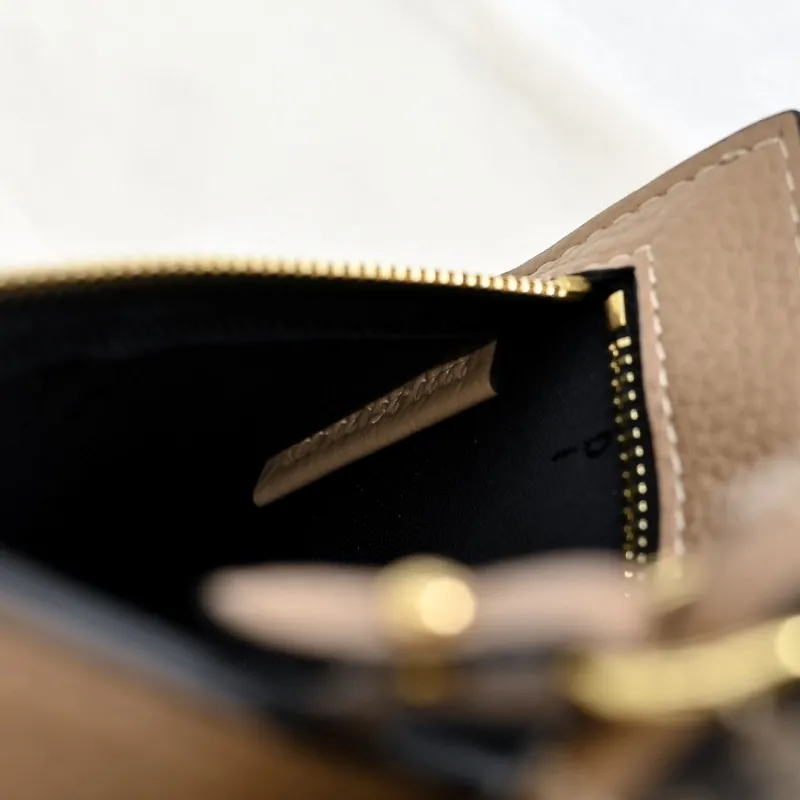 Fendi Reversible Shopping Tote Bag Beige 211 - Image 8