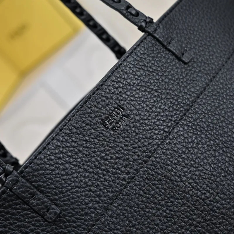 Fendi Black Reversible Tote Bag - Image 5