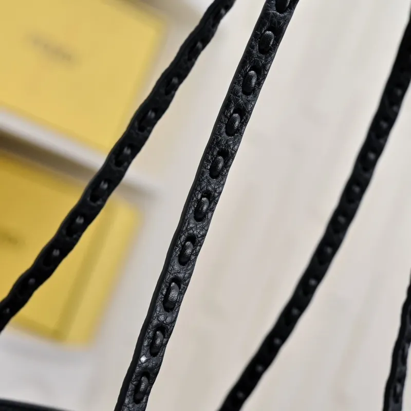 Fendi Black Reversible Tote Bag - Image 6
