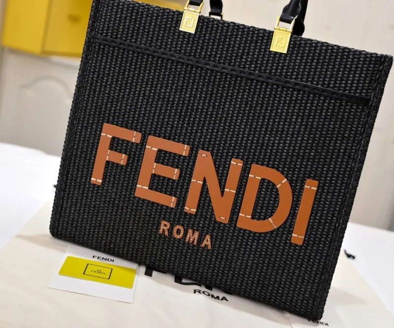 Fendi Roma Black Woven Tote Bag - Image 3